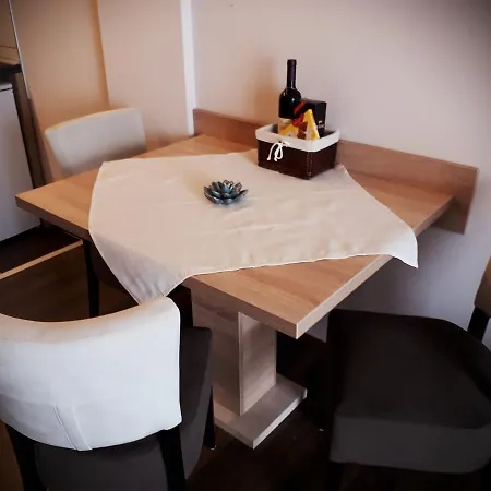 Milmari Joy M17 Apartment *