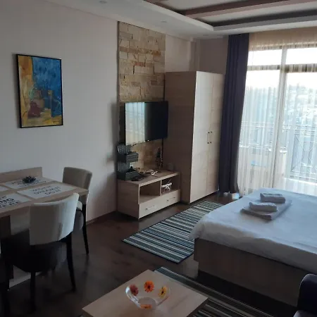 Milmari Joy M17 Apartment