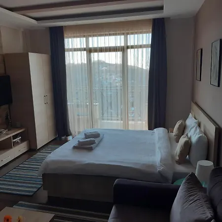 Milmari Joy M17 Apartment